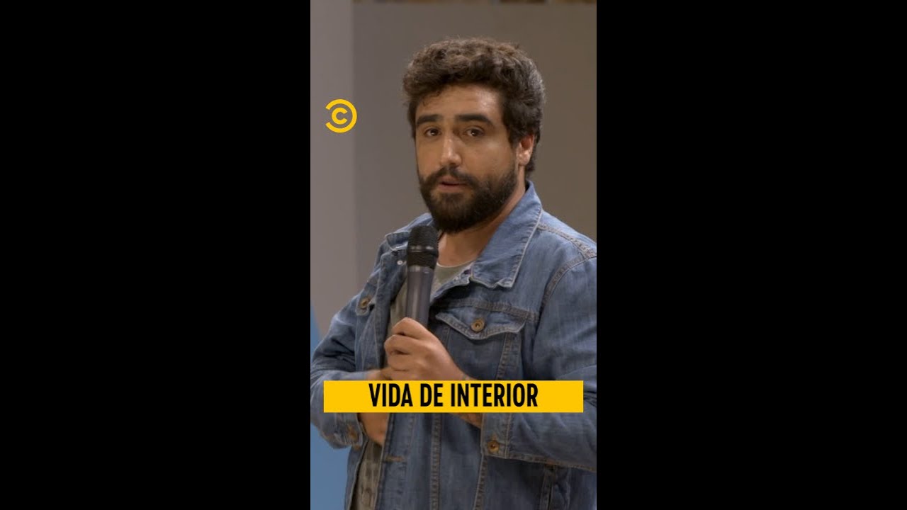 Ah que delícia essa vida do interior. Queria. #StandUpNoComedyCentral