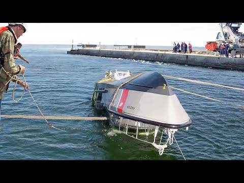 Technique extrême des garde-côtes américains pour tester leur nouveau super bateau