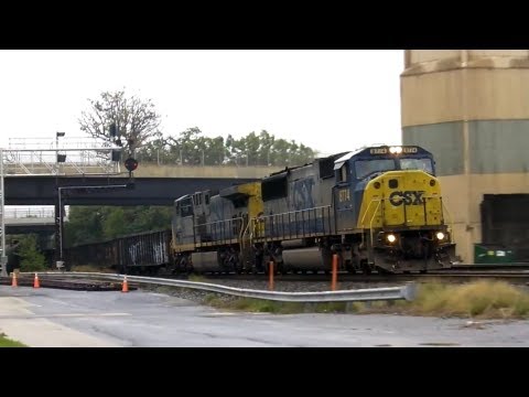 CSX EMD Engines with 710 Primers