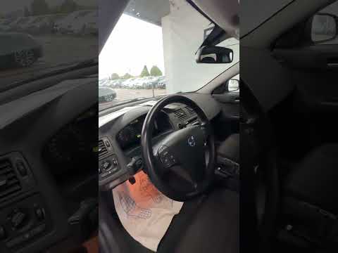 фото volvo v50 i рестайлинг 0