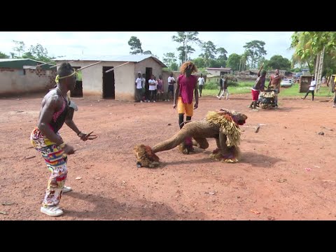 Discovering the panther dance, a tradition in Gnamboua country (Stopover 225)
