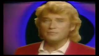 Johnny Hallyday - Je suis victime de l’amour  (Clip Officiel)