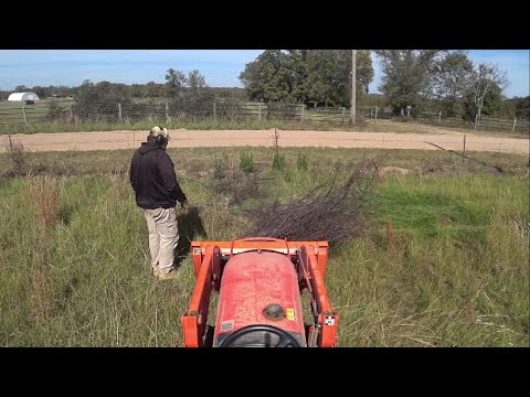 Ep. 107 - Kubota B2650 Miscellaneous Chores