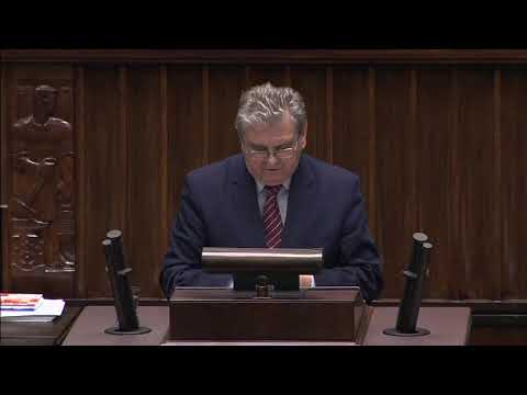 Czesław Hoc przedstawia sukcesy rządu w ochronie zdrowia