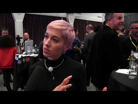ESCKAZ in London: Meet SuRie with Storm (Eurovision United Kingdom 2018)