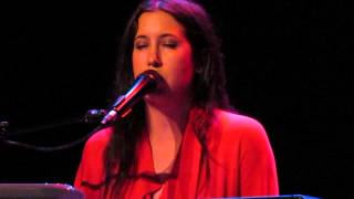 Vanessa Carlton &quot;Young Heart&quot; 06.15.14