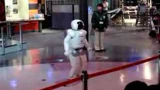 Asimo robot