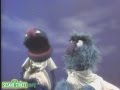 Sesame Street Chariots Of Fur Monsterpiece Theater