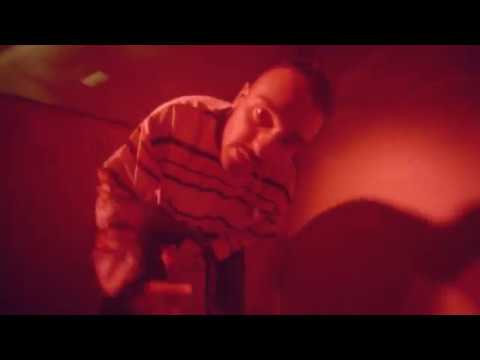 Big Budha Cheez - Une Balle dans un flingue