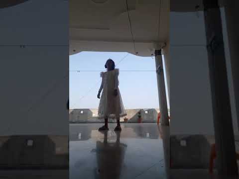 (LILY ALAWN WALKER SANG BY DUA WONDERLAND) *THIS WAS FILMED 3 YERAS AGO*