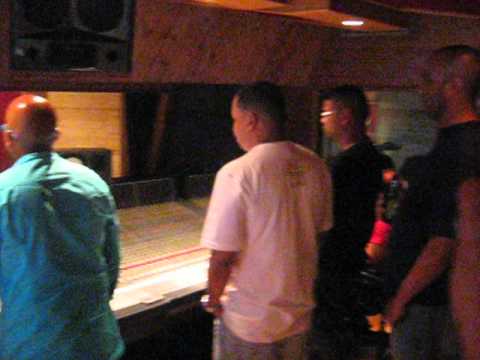 ELIEL PRODUCIENDO TEMA CIAOBELLA EN SALSA I DON