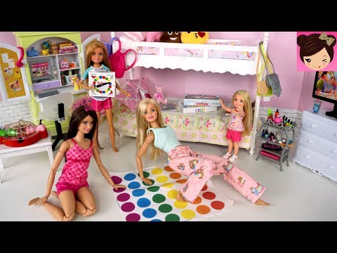Barbie Bunk Bed Pink Bedroom Evening Routine - SLEEPOVER Slumber Party Play Toys Video