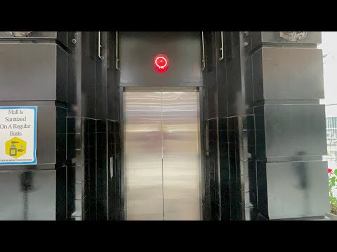 1985 Schindler Hydraulic Elevator at Etobicoke Toronto Shopping Mall 5/16/2023
