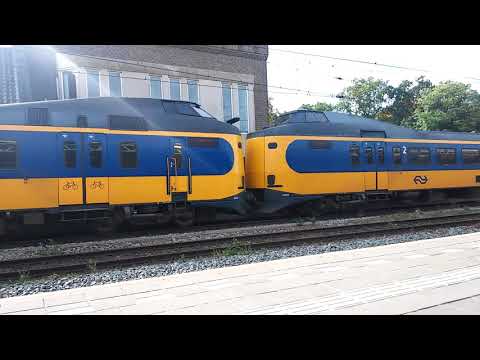 Aankomst dubbele ICMm op station Deventer