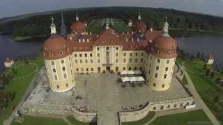 preview picture of video 'Copterflug Schloss Moritzburg'