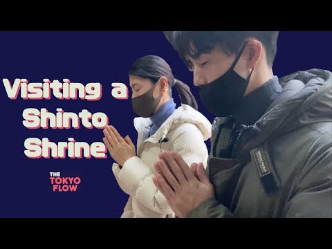 Visiting a Shinto Shrine: Etiquette and Customs