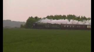 preview picture of video '60163 Tornado speeds through Steventon.MP4'