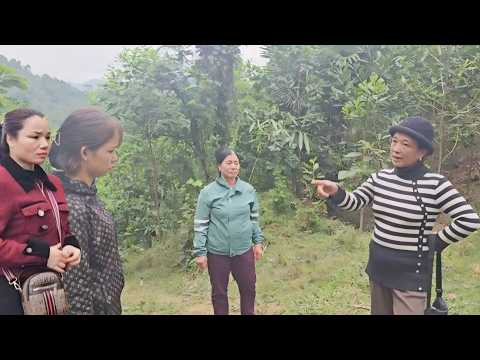 The landowner appeared and wanted to evict Khanh and Chien's mother from their land.