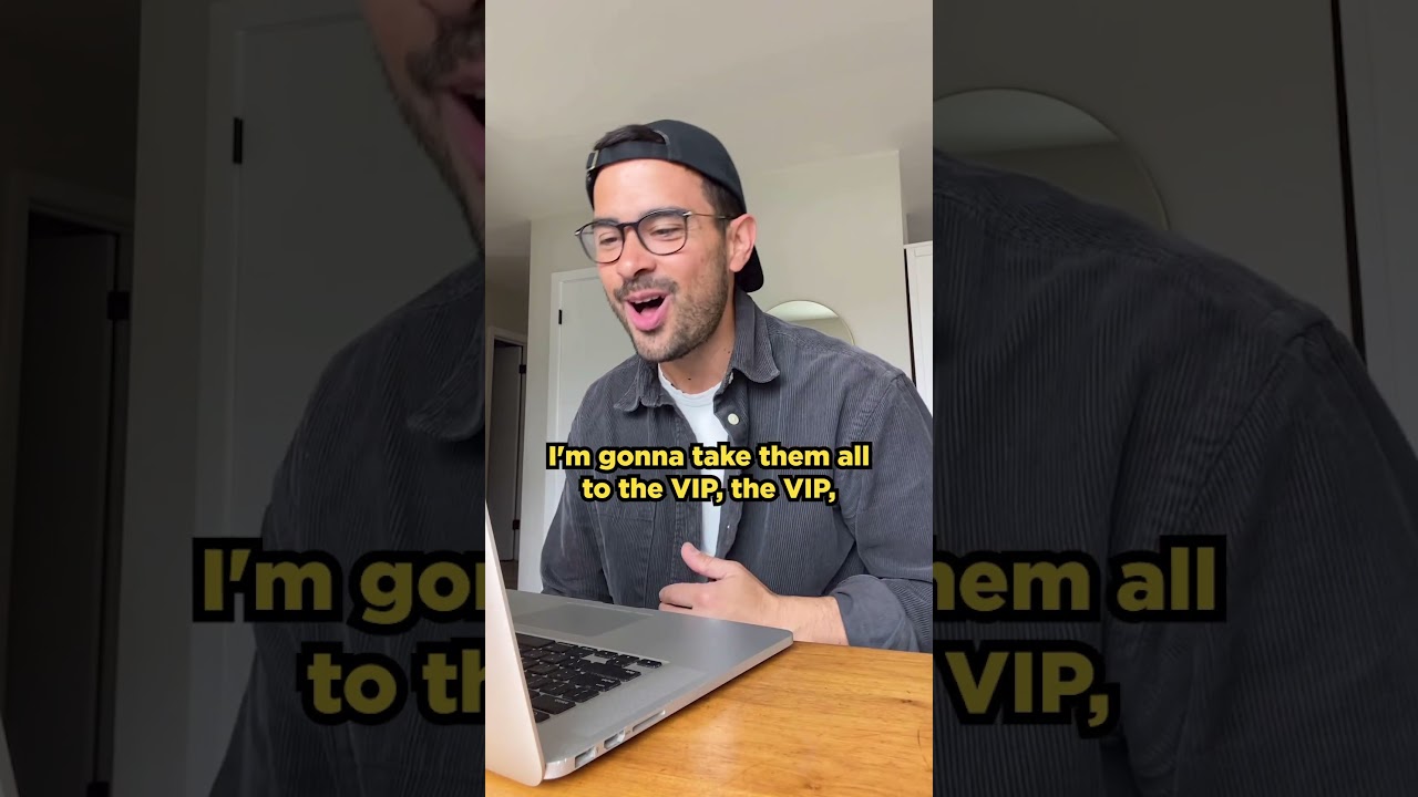 Tití Me Preguntó by Bad Bunny - ENGLISH TRANSLATION