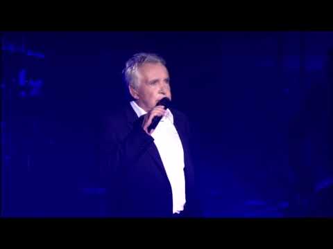 Videoclip de Je Ne Suis Pas Mort Je Dors (Live A L'Olympia 2013) — Michel Sardou