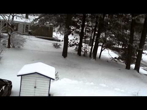 Syma X5C Quadcopter flight Chelmsford snow video 1