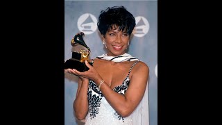 34th Grammy Awards : Record of the Year : Unforgettable - Natalie Cole &amp; Nat King Cole