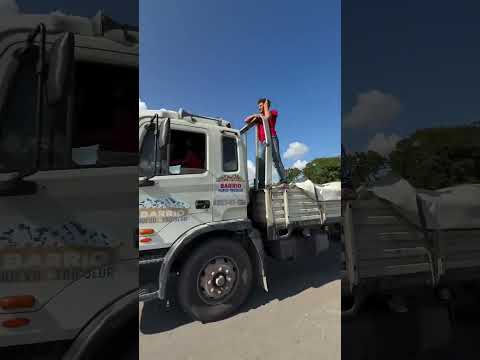 Aragua: La gobernadora Joana Sánchez cumpliendo los compromisos adquiridos en camatagua #venezuela