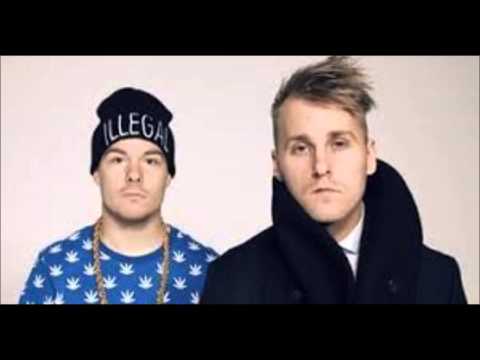 JVG- Venäläist rulettii (feat. SANNI)