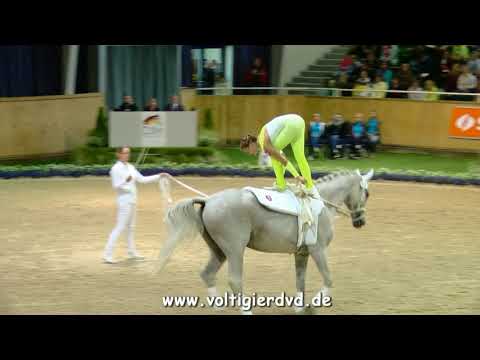 Sofie Dienstbier - Damen 37 - DJM Voltigieren Aachen 2017