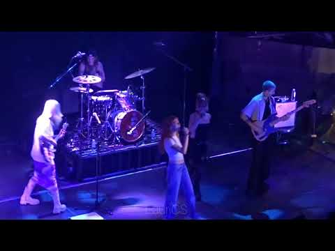 Santos inocentes - Alba Reche ft Ginebras