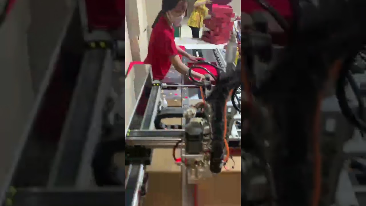 Máy phủ keo tự động