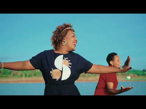 Queen Miriam - Bwana Amefanya (Official Video) 4K