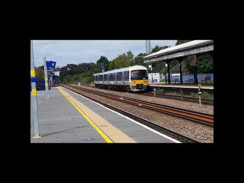 Trains at Princes Risborough CML 29/7/20