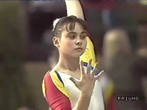 🥉 Aurelia Dobre 🇷🇴 FX AA 1989 Rome Grand Prix