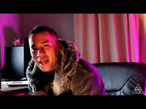 Grotesk - A word at a Time