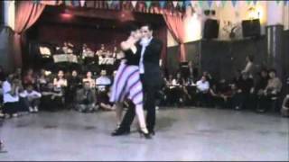 CECILIA CAPELLO Y DIEGO AMORIN CON LA ORQUESTA TIPICA SANS SOUCI 2/3