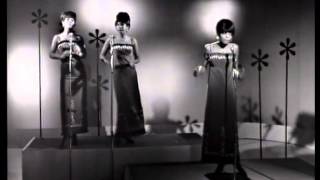 The Supremes - Back In My Arms Again [Mike Douglas Show - 1965]