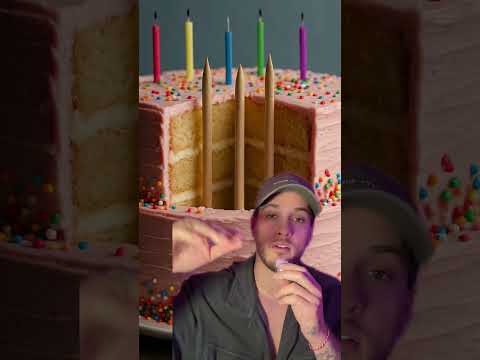 Faites attention au gâteau d’anniversaire à étage ❗️😳#anniversaire ￼