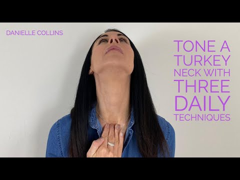 Tone a Turkey Neck With Three Daily Techniques