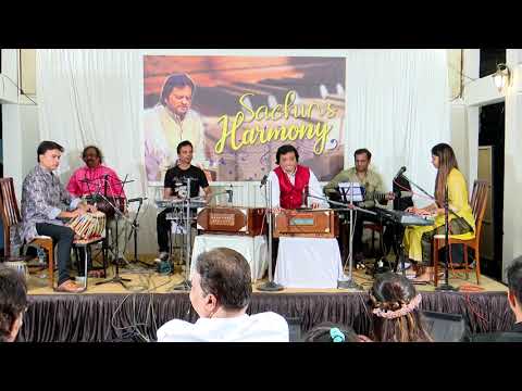 Pal pal dil ke paas on Harmonium by Sachin Jambhekar