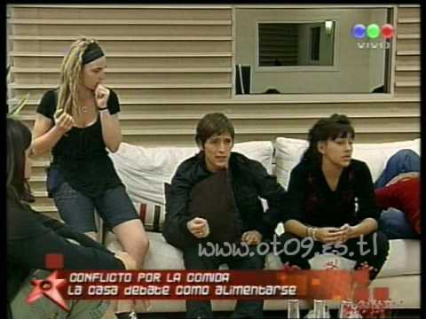 Operacion Triunfo 2009: Conflicto por la comida La casa debate como alimentarse