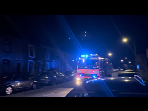 Lancashire Fire & Rescue Service - Great Harwood pump responding