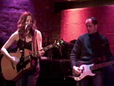 Emily Zuzik-How Did You Look So Good- Rockwood Music Hall - January 11, 2009