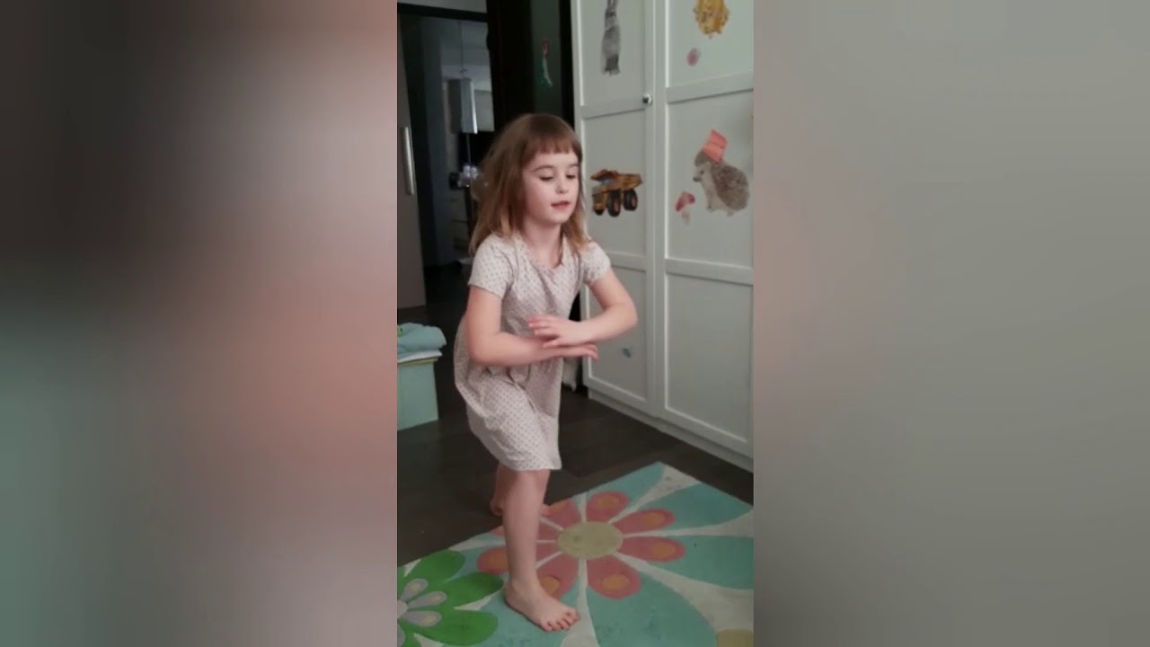 a takto sa s hudbou hrajú naši najmladší žiaci