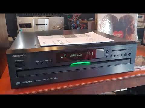 ONKYO DX-C390 Six Disc CD Player 6 Disc Changer. GREEN lighting. DEMO.