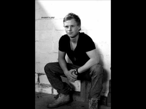 Tony Igy - Astronomia (BassStylerz Bootleg Mix)