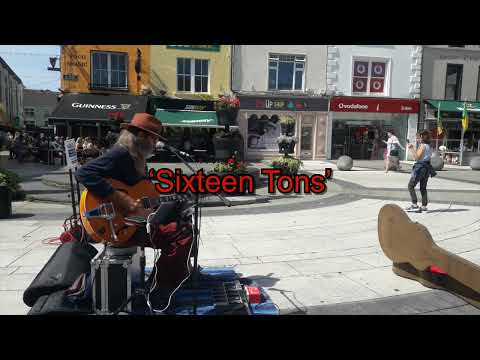 Busking in Tralee Ireland - ‘Sixteen Tons’ (slide blues)