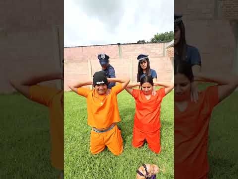 LADRON Y POLICIA #shorts