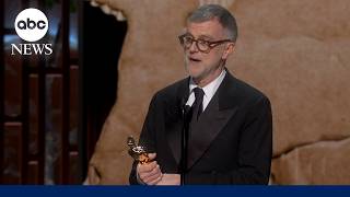 Download lagu Oscars 2026: Paul Thomas Anderson wins best director award for 'One Battle After Another' mp3