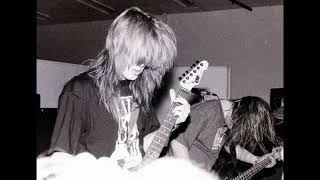 Goo Goo Dolls - Girl Right Next To Me - DEBUT PERFORMANCE (Boston, 1991)